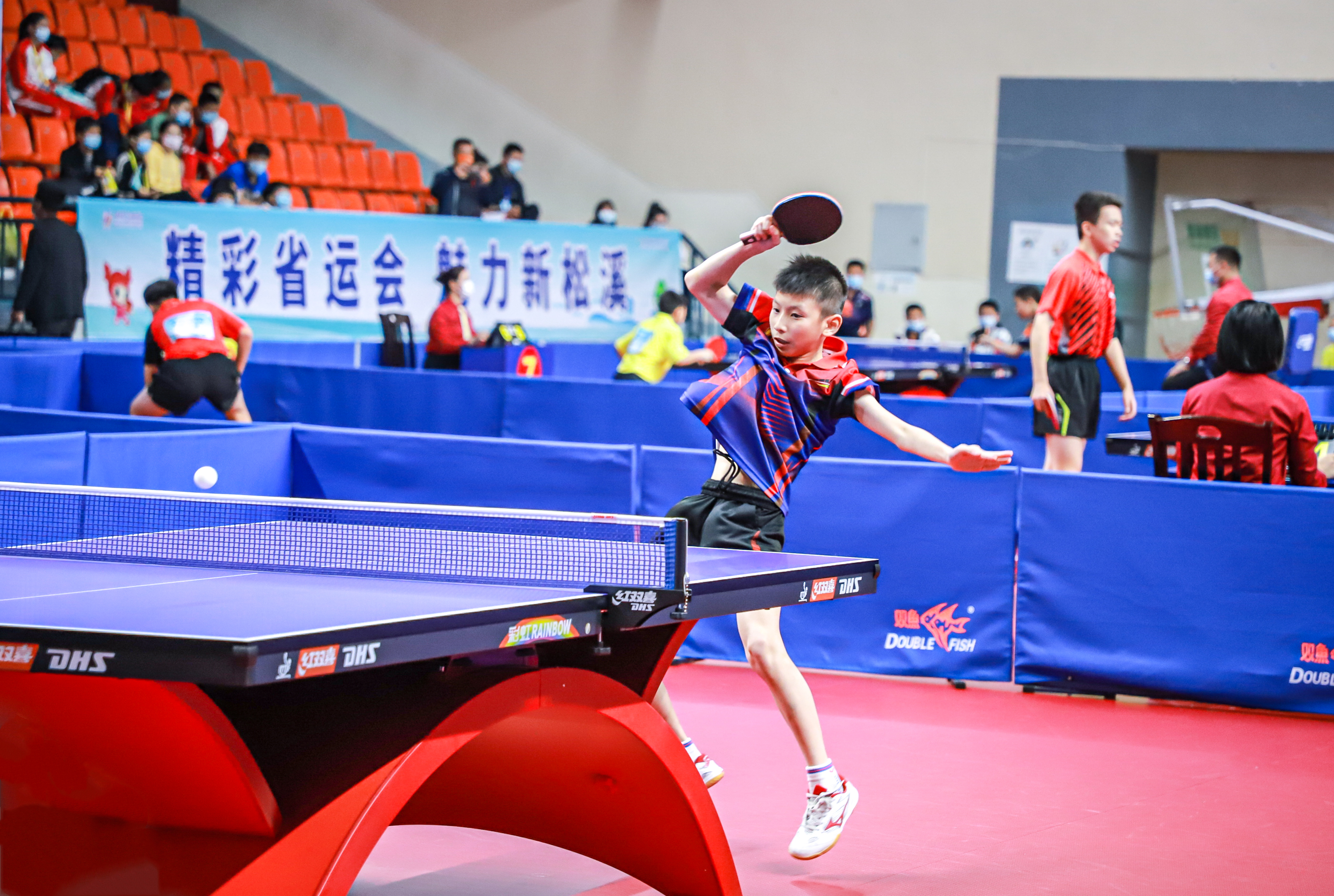 现不仅奠定