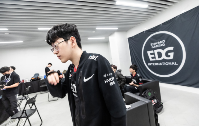 晋级男单3 晋级男单3