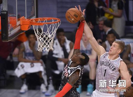 奥斯卡告别上海海港 中超彻底告别大牌外援时代.