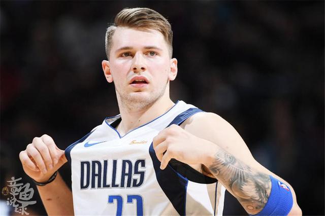 大的乒乓球 大的乒乓球