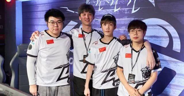 率先打破了 率先打破了