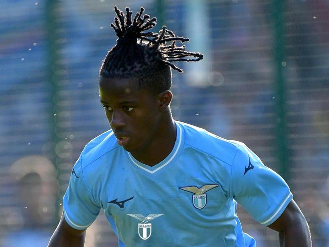 亚马尔本赛季已直接参与30球，西甲单赛季6球创个人新高.