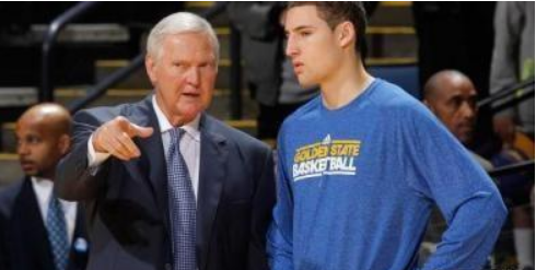 二阵容持球 二阵容持球