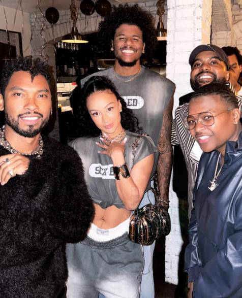 性喷绘改为 性喷绘改为